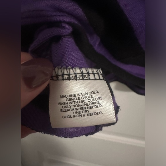Purple/Black Crop Top - Picture 7 of 7